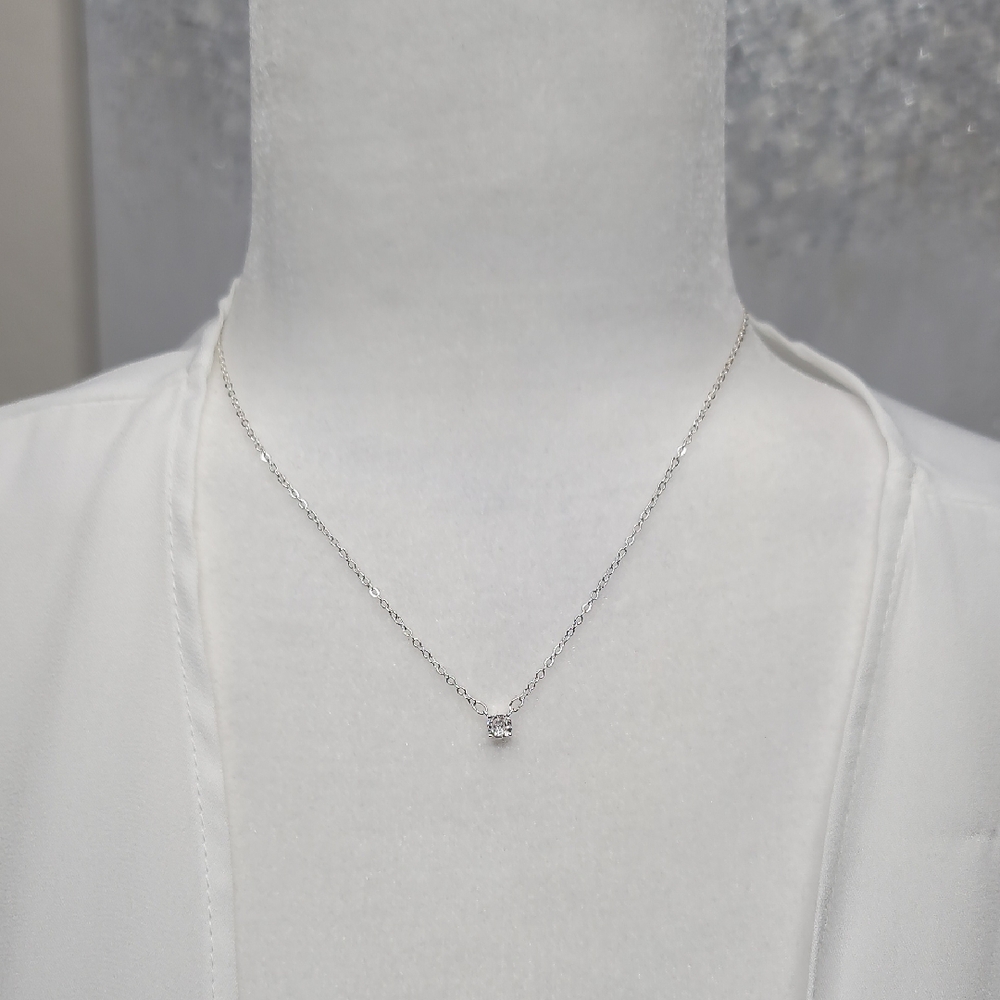 NEW Elegant Silver Danty Rhinestone Necklace